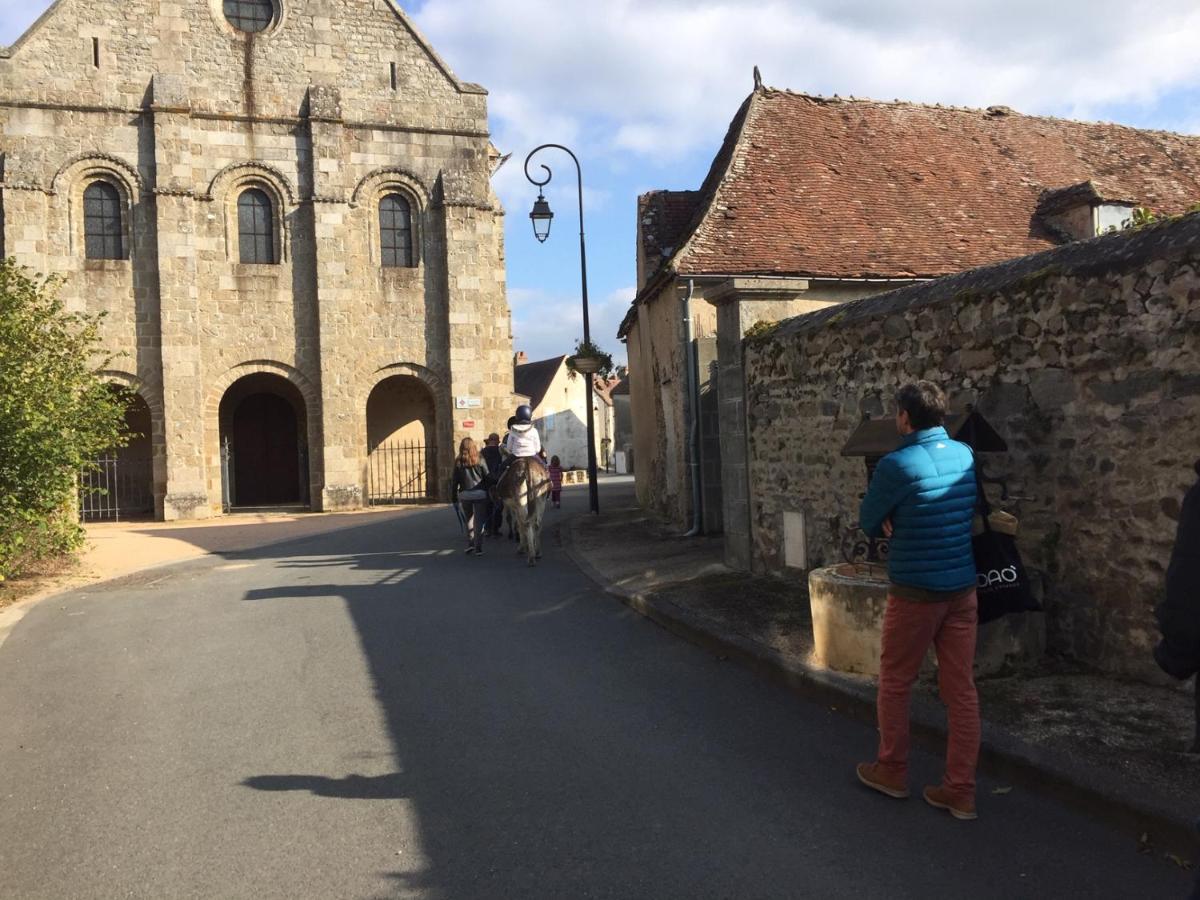 Les Maitres Sonneurs Huriel Exterior foto