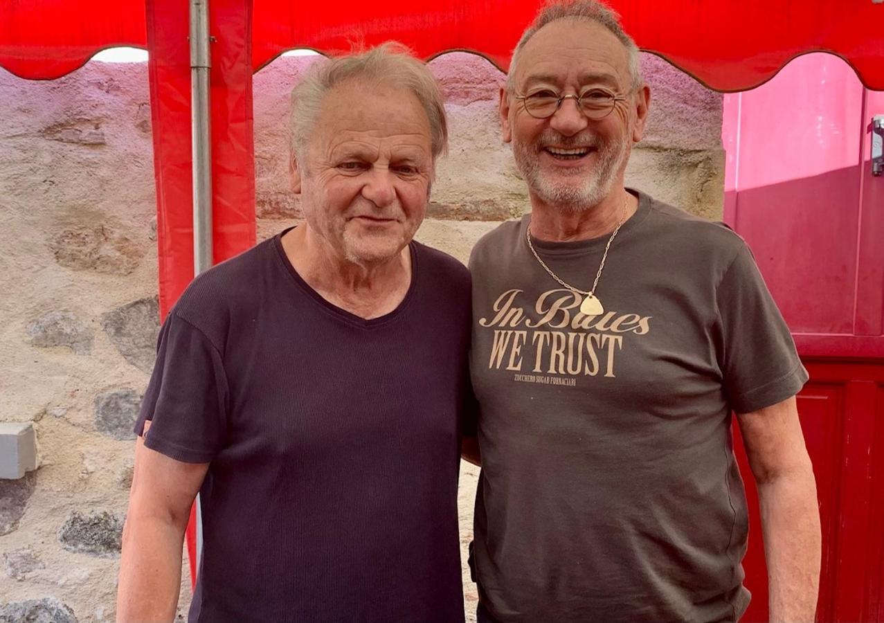 Les Maitres Sonneurs Huriel Exterior foto