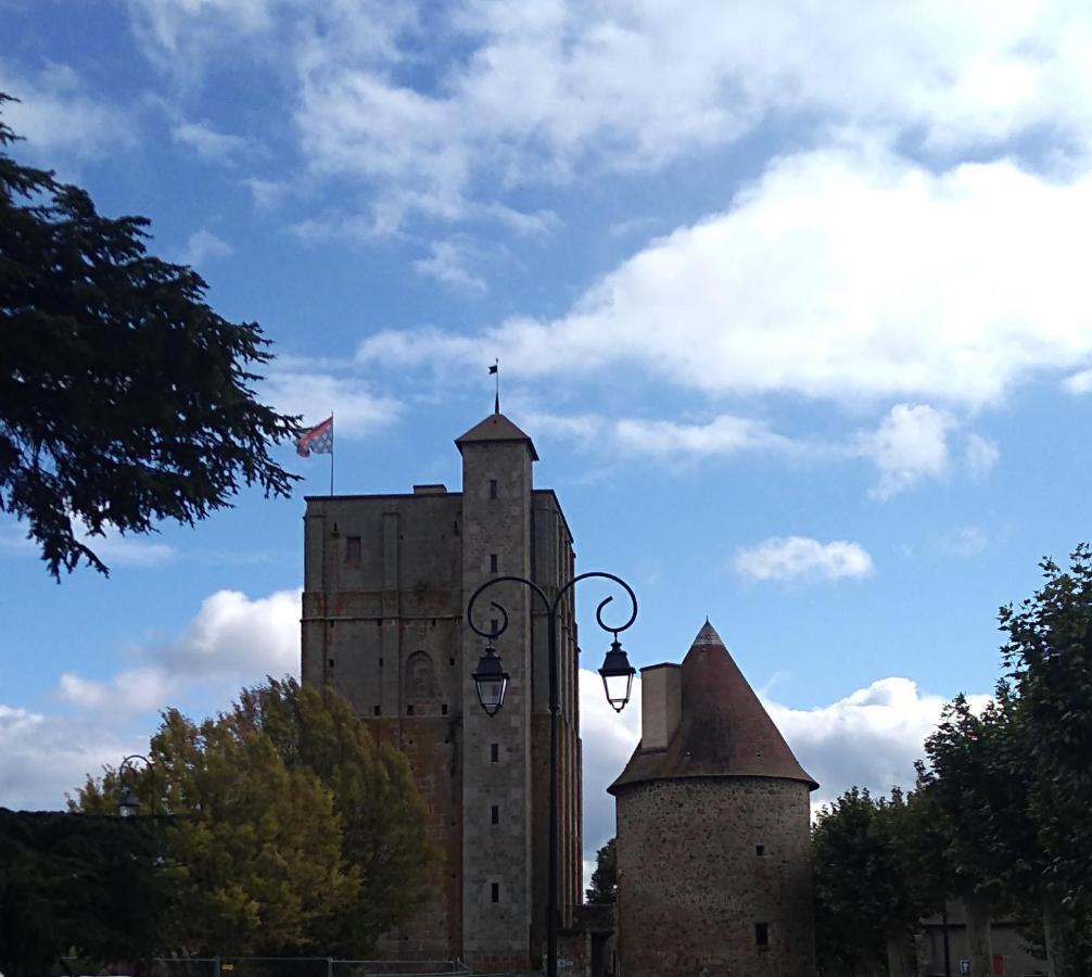 Les Maitres Sonneurs Huriel Exterior foto